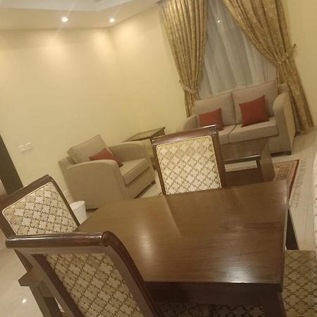 Rolana Furnished Apartments Dzsidda Kültér fotó
