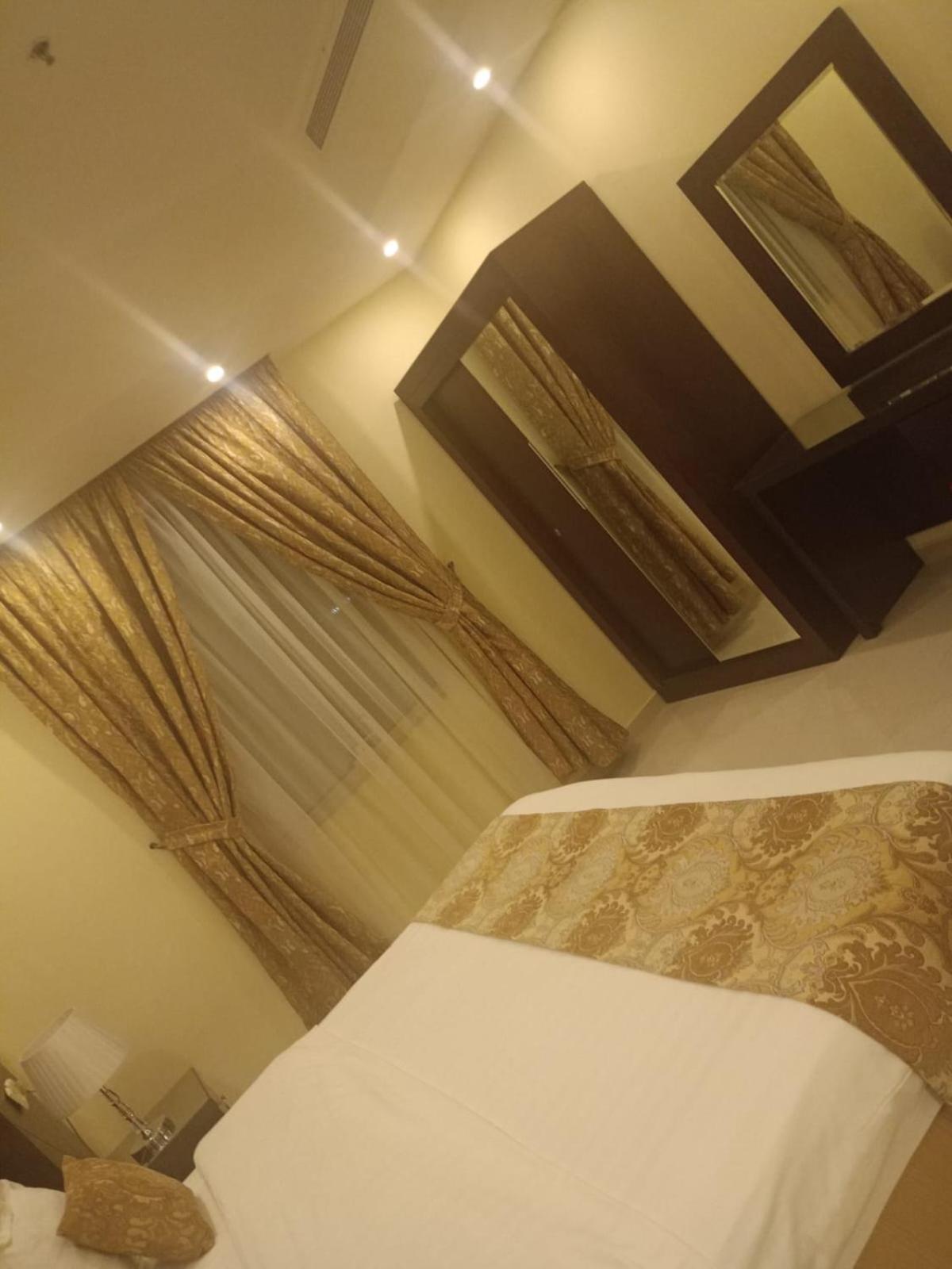 Rolana Furnished Apartments Dzsidda Kültér fotó