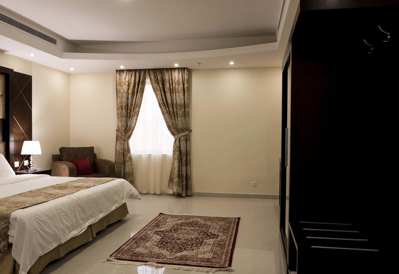 Rolana Furnished Apartments Dzsidda Kültér fotó