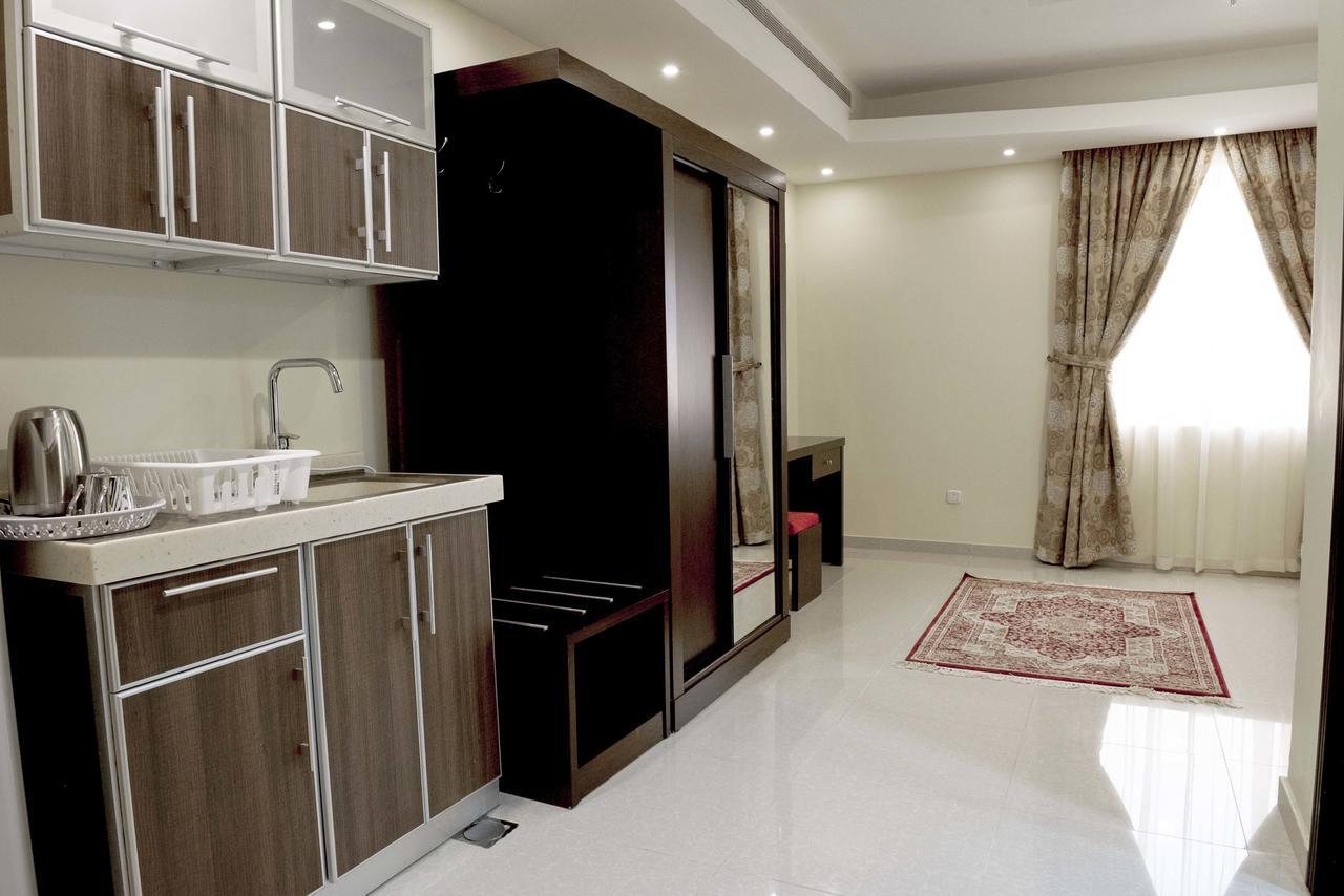 Rolana Furnished Apartments Dzsidda Kültér fotó